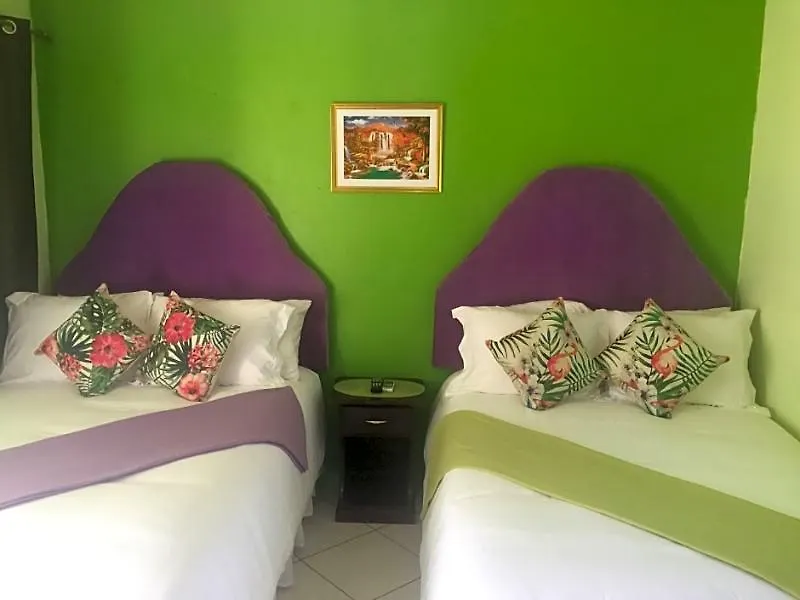 Guest house Villa Casa De Fe Montego Bay